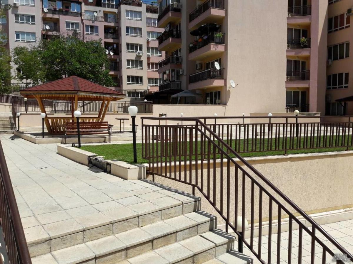 Апартамент Орхид Хилс Varna Exterior photo